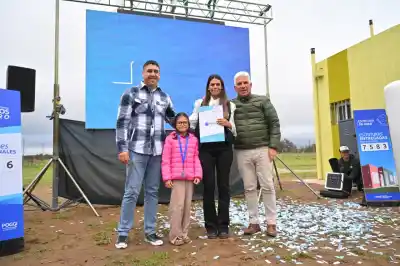 Fortuna: tres familias ya duermen en su casa propia y hay seis más en camino