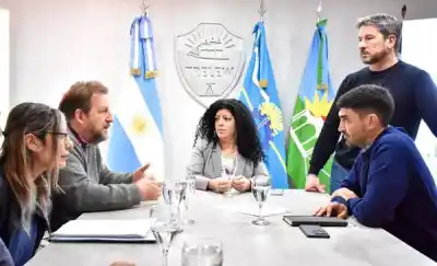 Docentes de Trelew ya tienen el terreno: qué falta para que se construyan las casas