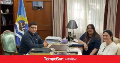 Piedra Buena: las casas que Nación dejó sin terminar y que ahora busca rescatar la Provincia