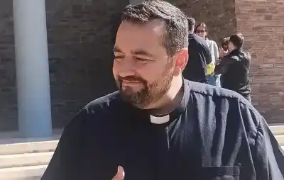 San Juan ya mueve 30 colectivos para ver al Papa, pero nadie confirma la fecha
