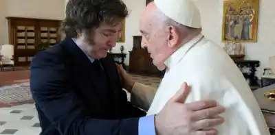 El presidente reveló la frase que le dijo el Papa cuando le pidió perdón por una polémica declaración