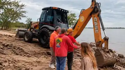 Construyen sobre la costa de Bajada Grande y un diputado fue a preguntar quién lo autorizó