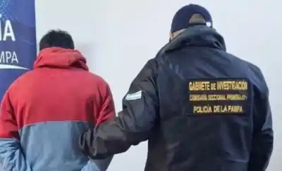 Se trepaba a los balcones del centro: lo que la policía encontró adentro de su casa lo complicó