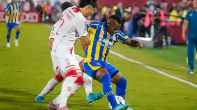 Central define una final ante Huracán, el rival que le despertó un recuerdo de título