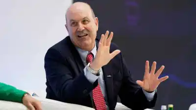 Sturzenegger se adjudicó el desembarco del mate en China y los productores le respondieron con una fecha de 2005