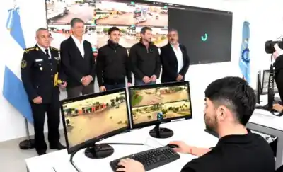 Trelew ya tiene el sistema de cámaras que la Patagonia no tenía: lo que puede hacer con tu cara