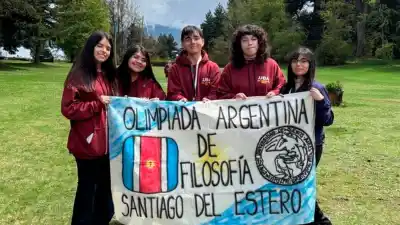 Cinco alumnos santiagueños viajaron a Neuquén a medirse con los mejores en filosofía