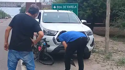 Iba en un pelotón de 25 ciclistas por la ruta de Polcos y terminó en el asfalto