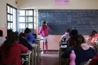 Tucumán ya tiene fecha para el fin de clases: el anuncio de Montaldo que cambia el verano