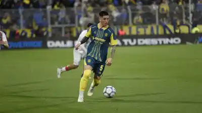Ibarra volvió a la lista y Almirón ya no tiene excusas para el esquema