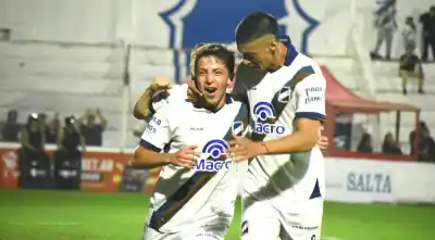 El codazo que cambió todo: Juventud ya gana y Sol de América juega con diez