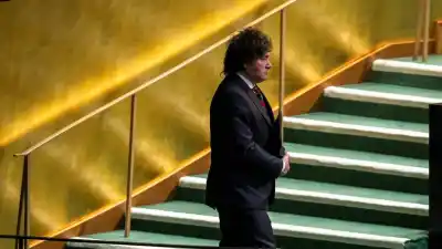 Milei cedió en el Congreso y Bullrich ya se prepara para pelearle el poder
