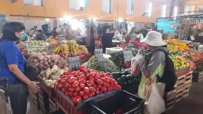 La frutilla se fue a $4.000 y no se consigue: el clima tiene la culpa
