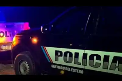 Dejó su Honda Wave trabada en el patio y a la mañana ya no estaba