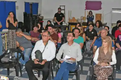 Esperaron 30 años por la firma que cambia el estatus de sus casas en Villa Alta