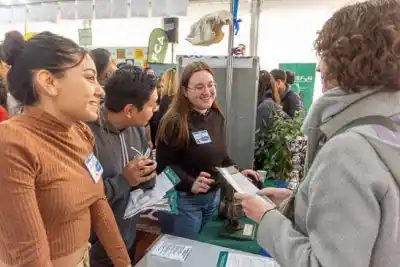 Cientos de estudiantes de Malagueño ya eligieron su futuro: las 4 universidades que dijeron presente