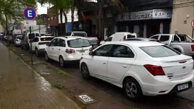 Estacionás en Santa Fe y la app del SEOM te ubica sola: adiós a tipear el número del box