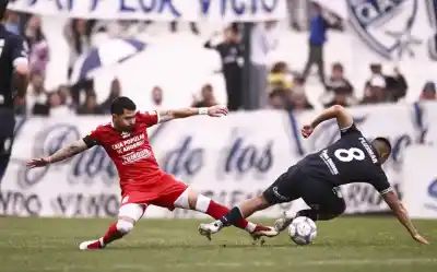 San Martín ganaba en Quilmes, pero Franklin cobró un penal que el Santo calificó de "inexistente"
