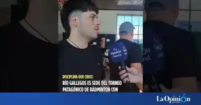 El bádminton crece en Santa Cruz y un joven revela qué lo atrapa: "El ambiente es muy sano"