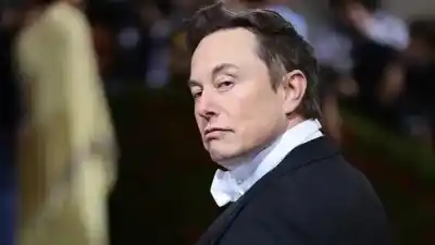 Musk cortó la señal de Starlink en plena guerra y culpó a Ucrania