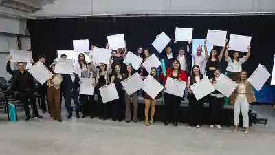 Neuquén ya forma sus propios especialistas en diagnóstico por imágenes: los dos primeros licenciados