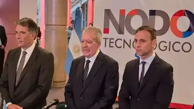 Se reúnen en secreto y lo que planean cambiará el futuro de la provincia