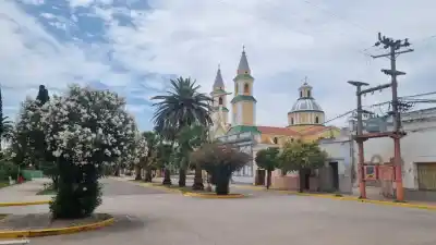 Villa Concepción del Tío abre sus puertas: feria, música y sabores hasta el atardecer