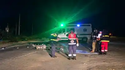 Impactó de frente contra una camioneta y murió en el acto: la maniobra que investigan en San Pedro
