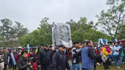 La lluvia no los detuvo: cientos de jóvenes caminaron hasta el Santuario de Río Blanco