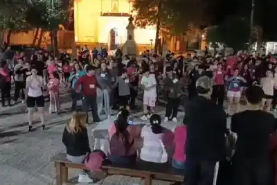 Loreto se puso las zapatillas: 300 vecinos corrieron por una causa que toca a todas las familias