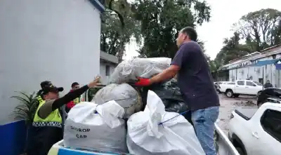 Un cargamento de 339 paquetes viajó bajo custodia policial: ¿Qué destino final recibió?