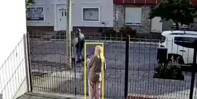 Un vecino salió a la calle por los gritos y terminó abatiendo a un ladrón en San Justo