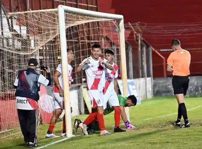 La Picada y Guaraní se juegan el pase en un duelo con final abierto