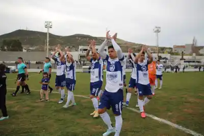 El Lobo define su suerte de local: arranca la serie de octavos en Puerto Madryn