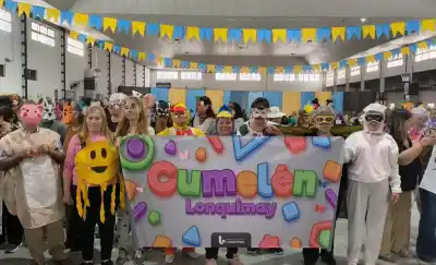 Lonquimay reunió a más de 350 abuelos y el baile se llevó todos los aplausos