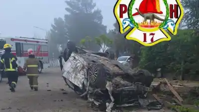 Plaza Huincul: dos choques en la misma avenida y un auto terminó contra un patrullero
