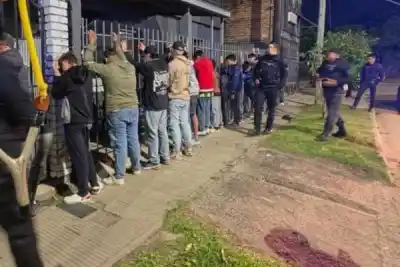 Corrientes: los rodearon en plena madrugada y no pudieron escapar de la policía