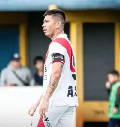 Lo tenía servido con un penal y un hombre más: Guaraní lo dejó escapar sobre el cierre