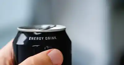 Salta quiere prohibir las energizantes a menores: qué pasará con los comercios que las vendan