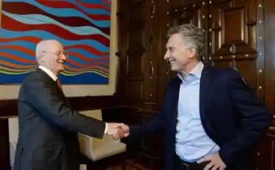 El encuentro secreto que podría definir el futuro político: lo que pidió un magnate industrial al expresidente
