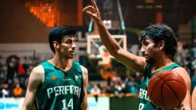 Ganaba por 13 y se le escapó: la reacción del Verde que dejó la cima compartida