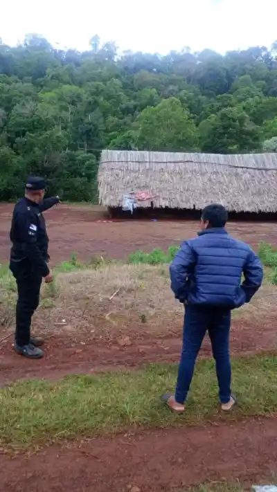Estuvieron días en un salón y una escuela, pero el arroyo bajó y volvieron a casa