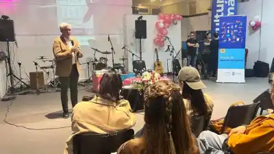 Le detectaron cáncer de mama en un control de rutina: lo que ella misma contó en el Rosa Fest