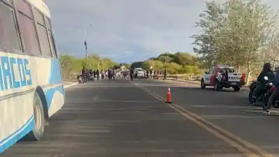Cortaron la Ruta 40 en Santa María y avisan hasta cuándo seguirán