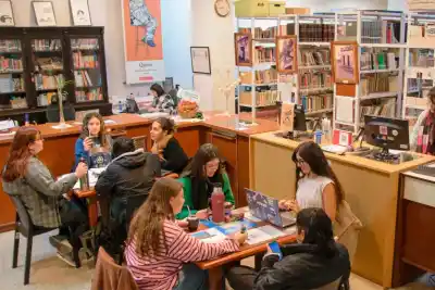 La UNER cambia la forma de medir las carreras: qué significa para los estudiantes