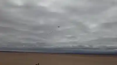 El cielo riojano se llenó de aviones y paracaidistas: qué hay detrás del operativo militar