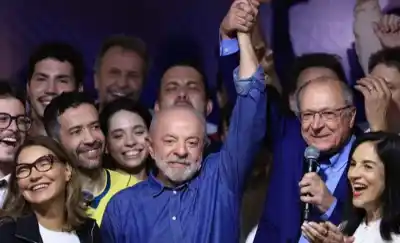 Vive en Brasil hace 10 años y reveló qué pasó puertas adentro de la elección que ganó Lula