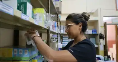 El Remediar enviaba 130 medicamentos a Jujuy: hoy llegan apenas tres y la Provincia pone $400 millones