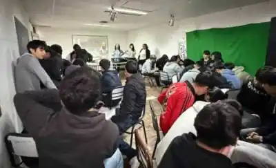 Lo que los alumnos de la Escuela N° 712 debatieron sobre las redes y la ley