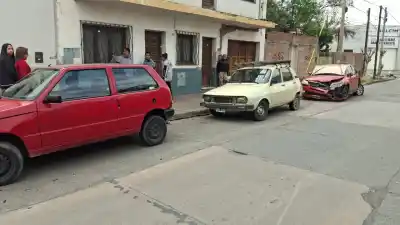Le sonó la alarma, miró por la ventana y vio la camioneta alejarse: lo que el conductor le dijo después